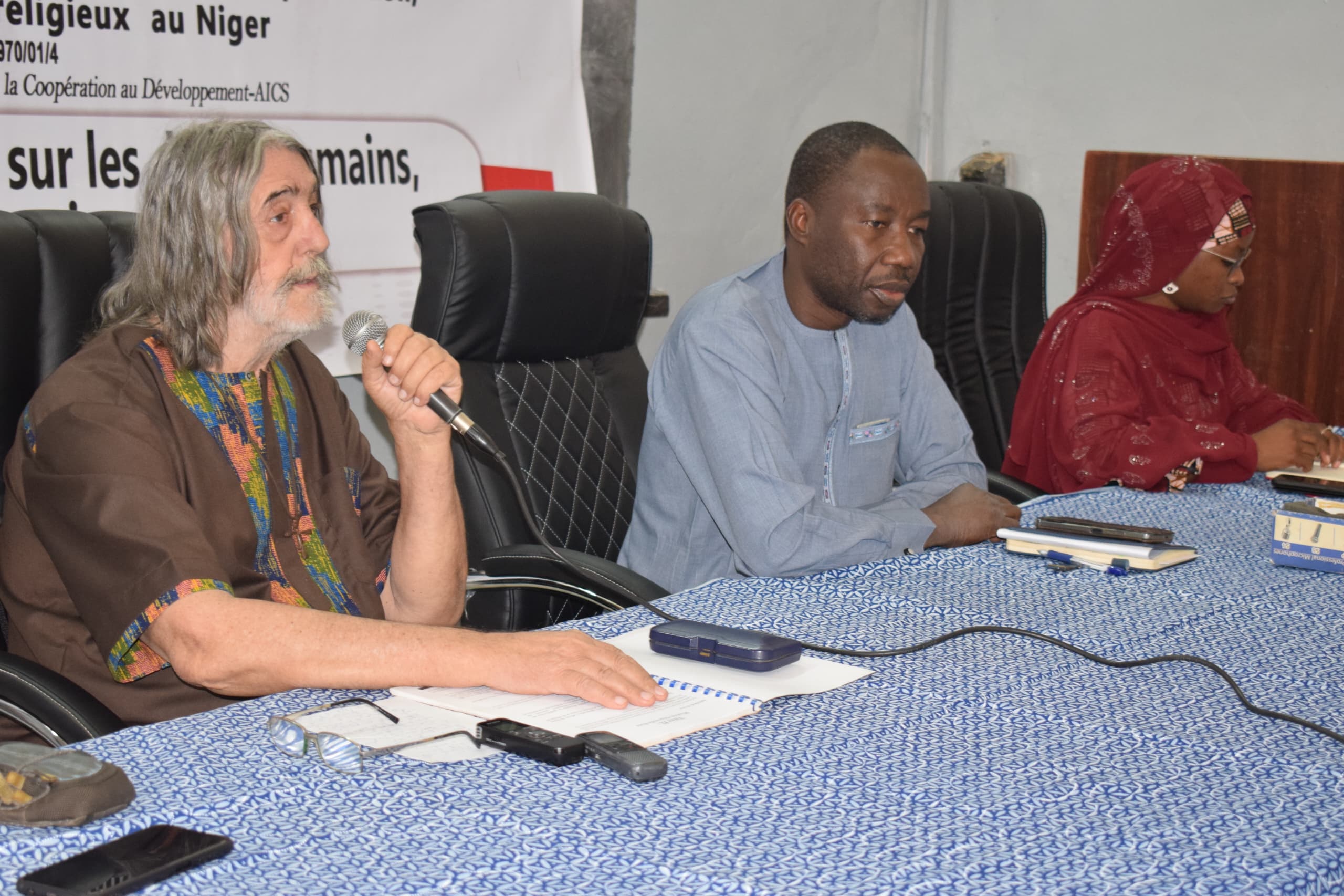 Table de conférence